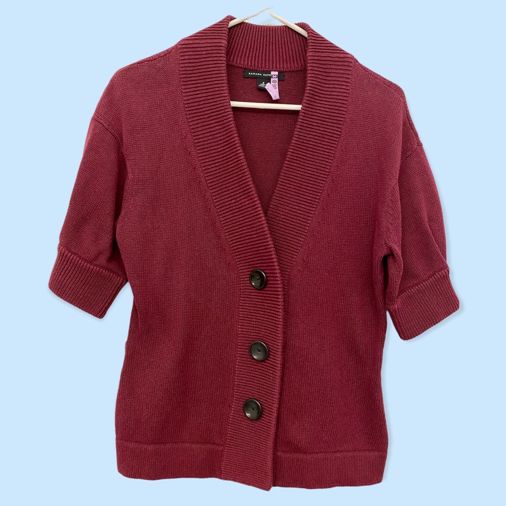 Banana Republic burgundy short sleeve sweater